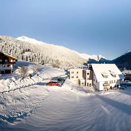 Arlbergerin -new- All-in Super Flex Rate (adults Only) Sankt Anton am Arlberg