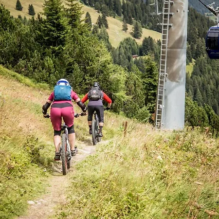 Hotel Arlbergerin -new- All-in Super Flex Rate (adults Only) Sankt Anton am Arlberg